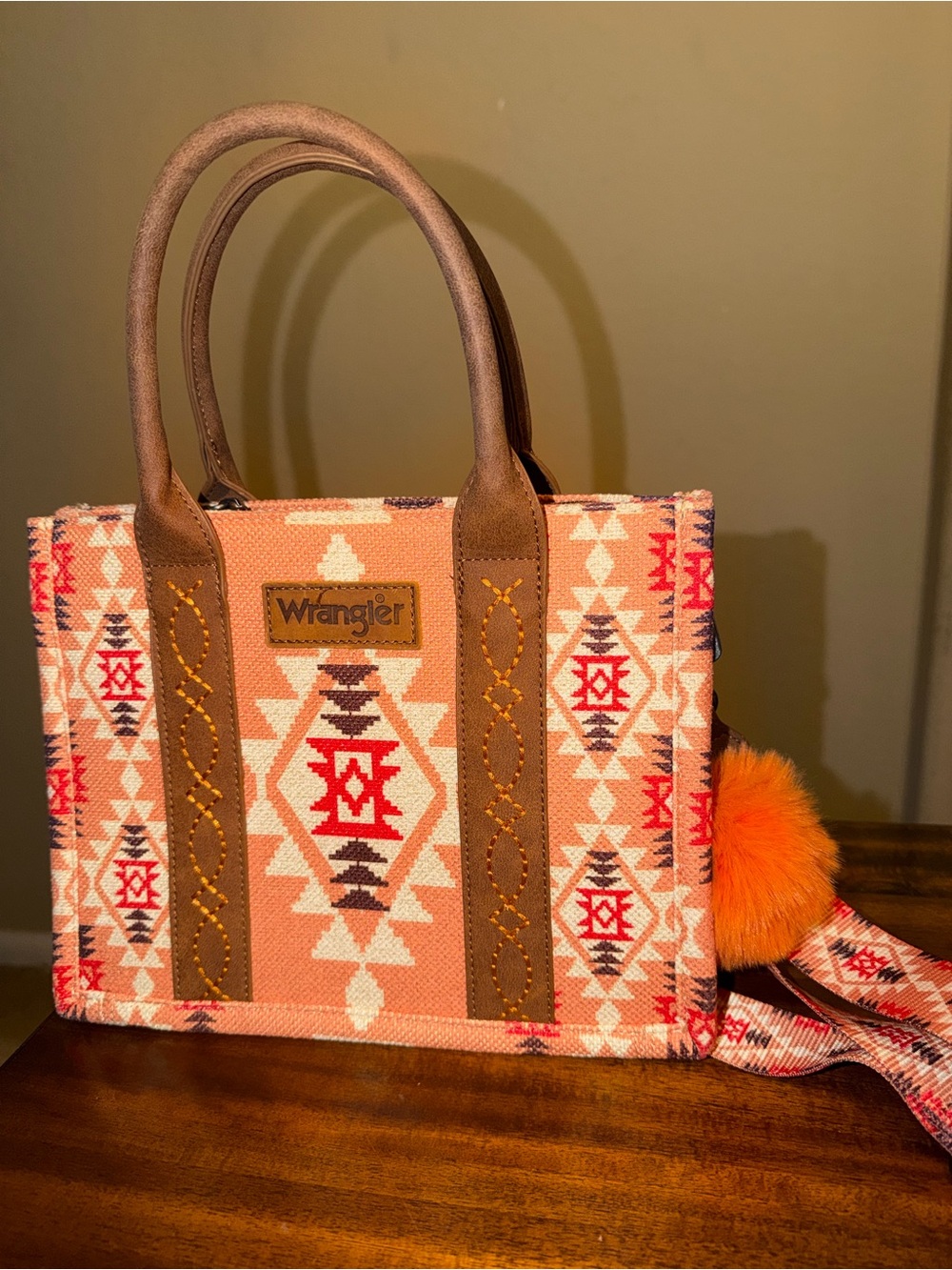 Wrangler Southwestern Pattern Tote Bag in Orange